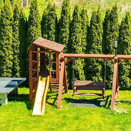Rum i privatbostad Przy Plazy 40 M Do Morza Gąski